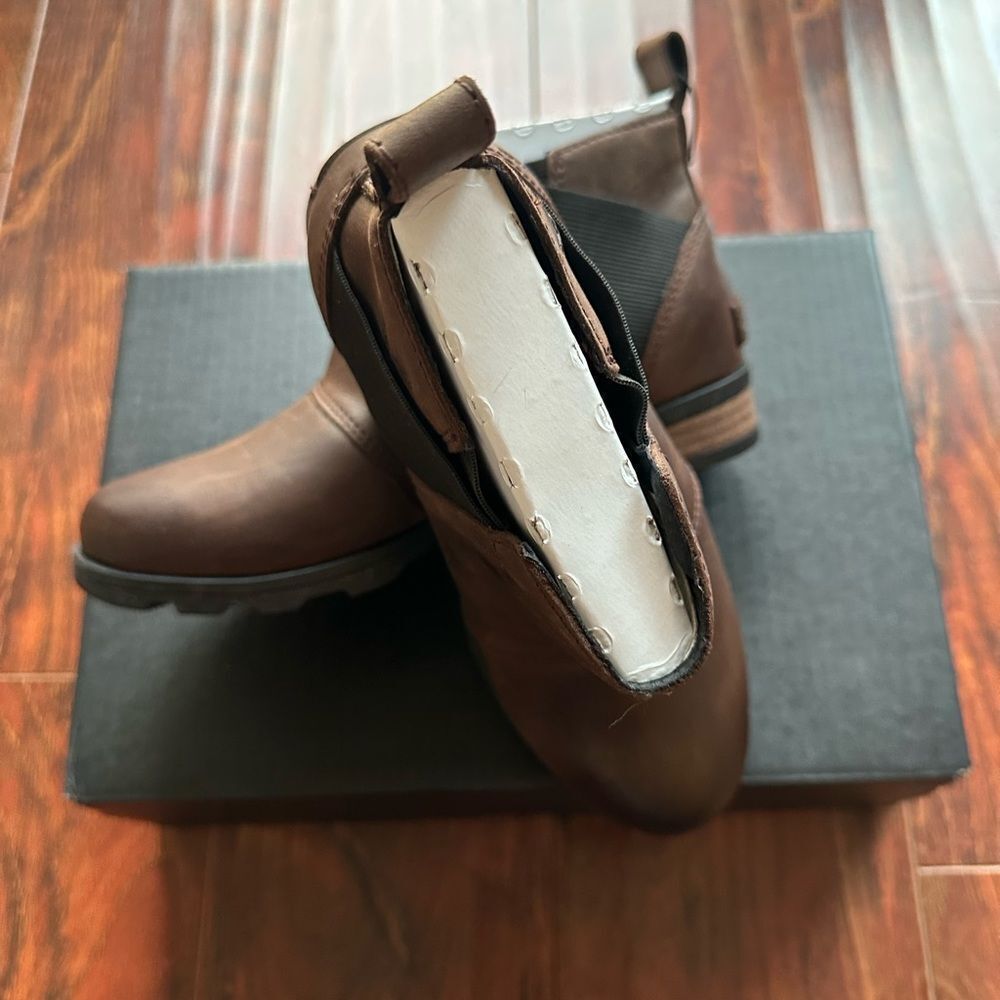 Sorel Emilie waterproof leather Chelsea boot size 6 - Picture 11 of 12